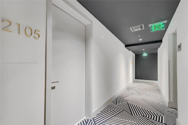 45 SW 9th St Unit 2105, Miami, FL 33130 - corridor with carpet, baseboards, and recessed lighting