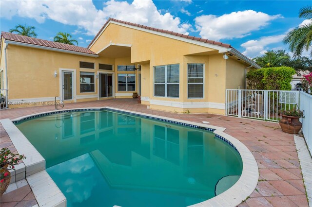 4506 SW 186th Way, Miramar, FL 33029 - swimming pool with a patio