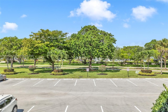 2002 Lyndhurst H Unit 2002, Deerfield Beach, FL 33442 - view of uncovered parking lot