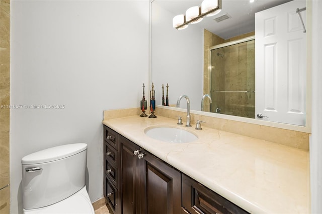 425 N Shore Dr, Miami Beach, FL 33141 - full bath featuring vanity, toilet, and tiled shower