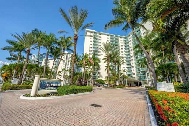 3901 S Ocean Dr Unit 1B, Hollywood, FL 33019 - view of apartment building / complex