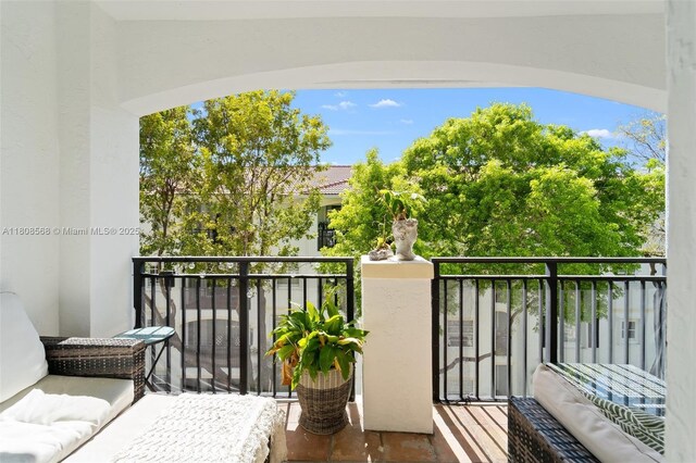 3245 NE 184th St Unit 13402, Aventura, FL 33160 - view of balcony