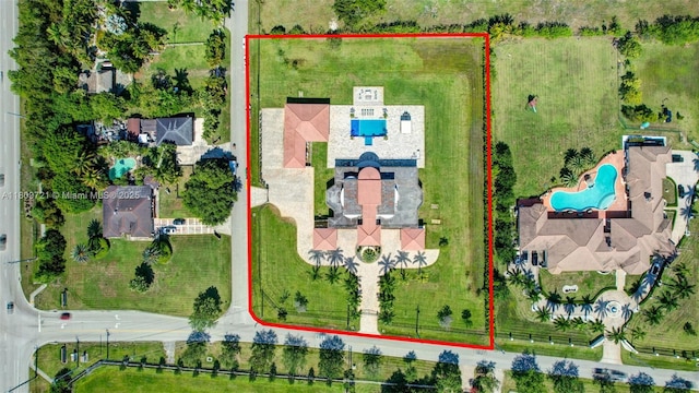 4610 SW 178th Ave, Southwest Ranches, FL 33331 - aerial overview of property's location with a pool and property parcel outlined