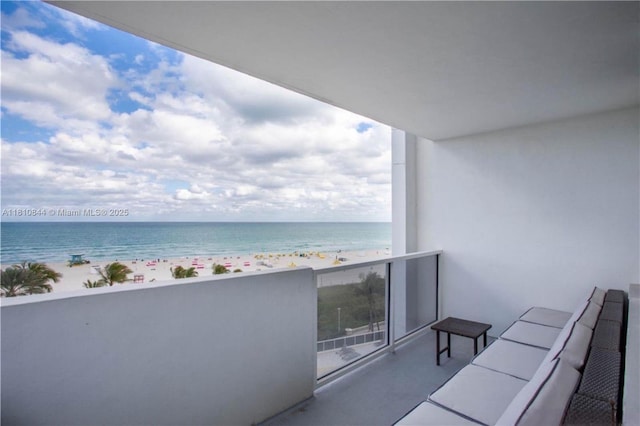 100 Lincoln Rd Unit 647, Miami Beach, FL 33139 - balcony with view of water and beach
