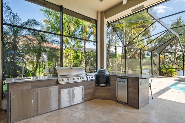 146 Dockside Cir, Weston, FL 33327 - view of patio / terrace featuring a lanai, an outdoor pool, ceiling fan, and a sink