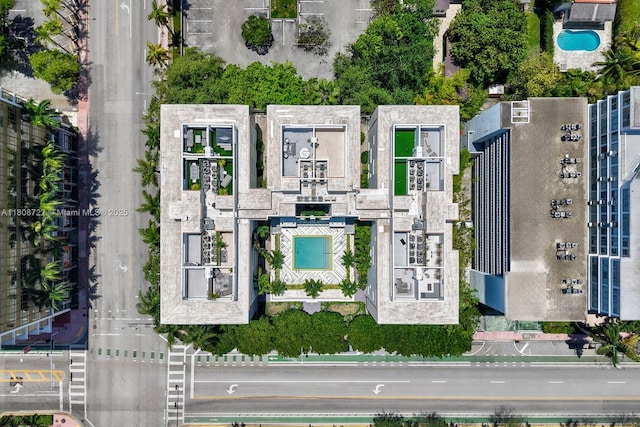 1700 Meridian Ave Unit 304, Miami Beach, FL 33139 - drone / aerial view of a pool