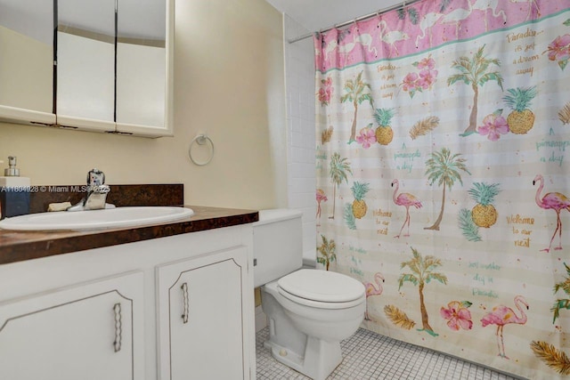 14671 Bonaire Blvd Unit 510, Delray Beach, FL 33446 - full bathroom featuring vanity, tile patterned flooring, toilet, and shower / bath combo