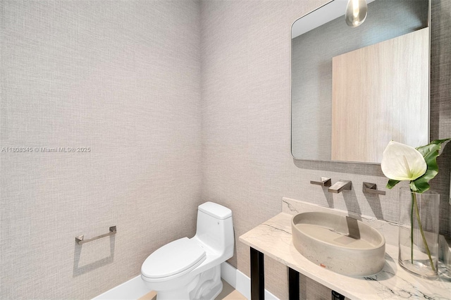 11001 SW 65th Ave, Pinecrest, FL 33156 - half bathroom with toilet and vanity