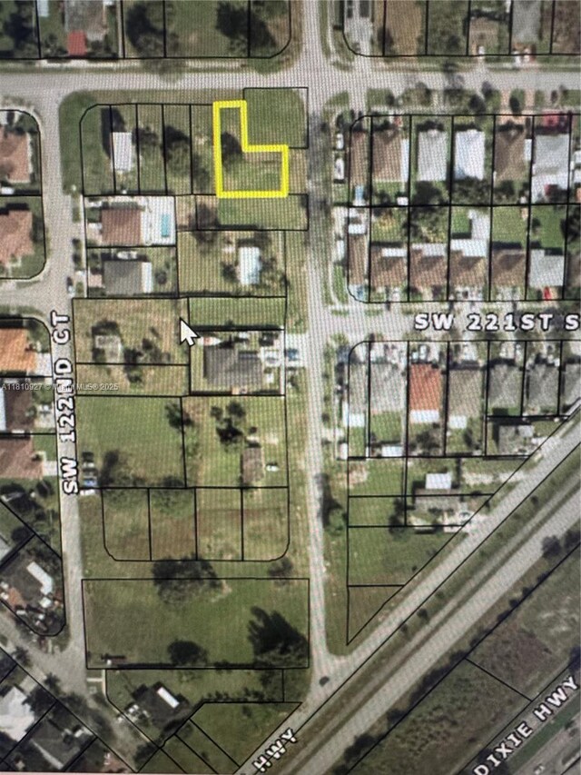 12208 SW 220th St, Miami, FL 33170 - photo 1