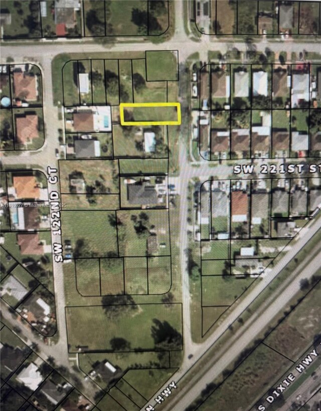 12208 SW 220th St, Miami, FL 33170 - photo 2