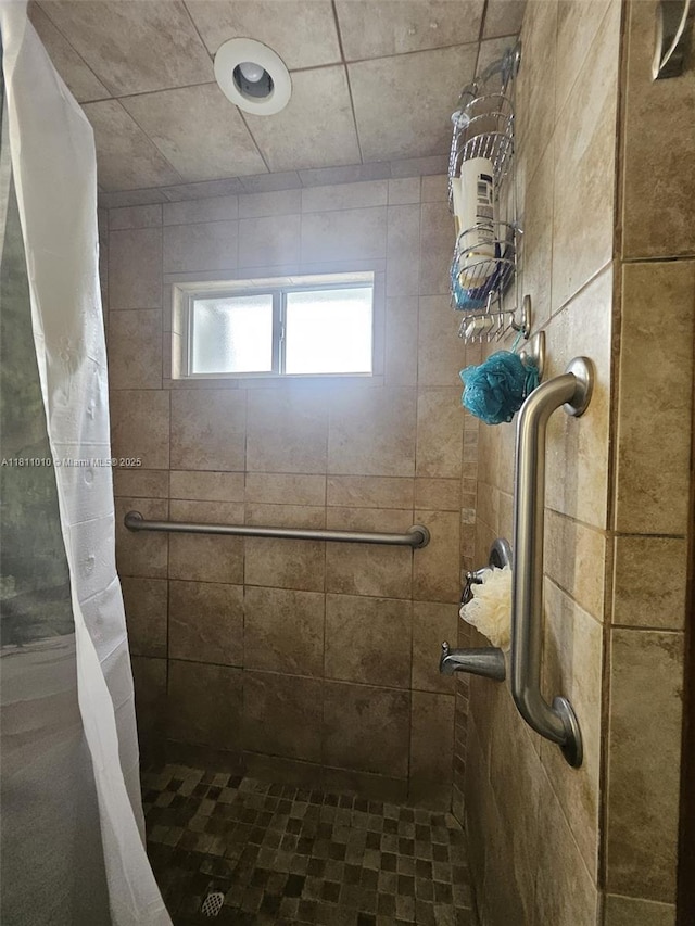 2848 W Marina Dr, Dania Beach, FL 33312 - bathroom featuring a tile shower
