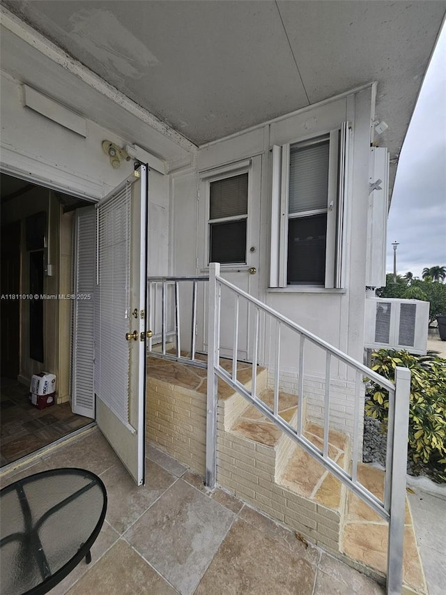 2848 W Marina Dr, Dania Beach, FL 33312 - view of doorway to property