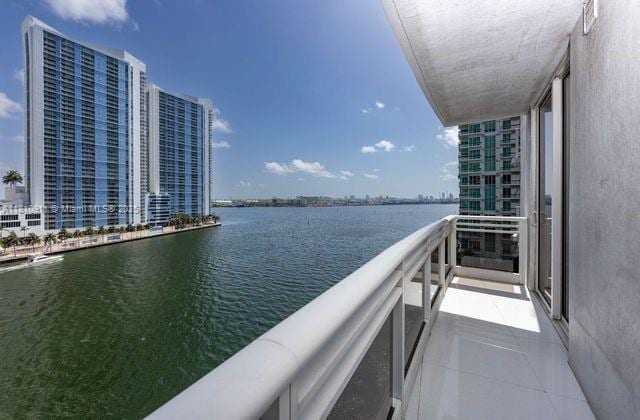 901 Brickell Key Blvd Unit 906, Miami, FL 33131 - balcony featuring a water view