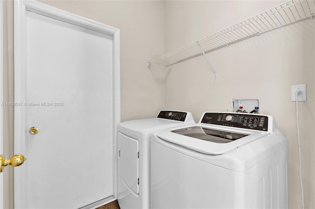 7974 Niagara Falls Ct, Orlando, FL 32825 - laundry area with independent washer and dryer