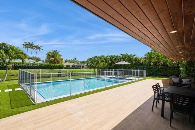 7625 SW 108th Ter, Pinecrest, FL 33156 - view of swimming pool with a patio