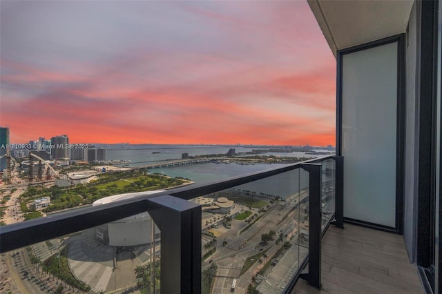 398 NE 5th St Unit 3803, Miami, FL 33132 - balcony at dusk featuring a water view and a city view