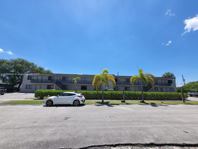 14100 NW 6th Ct, North Miami, FL 33168 - photo 2