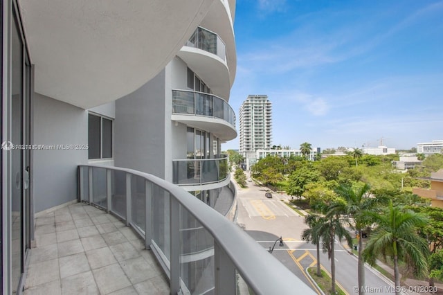 488 NE 18th St Unit 501, Miami, FL 33132 - balcony featuring a view of city