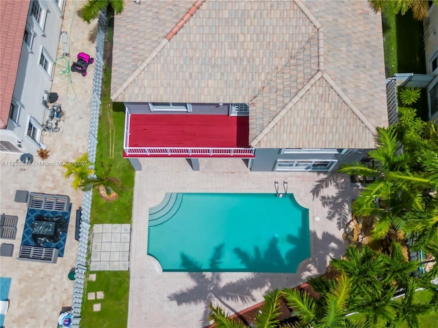 15862 SW 24th St, Miramar, FL 33027 - bird's eye view of a pool