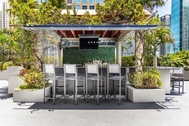 185 SE 14th Ter Unit 909, Miami, FL 33131 - view of patio / terrace