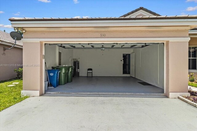 930 Briar Ridge Rd, Weston, FL 33327 - garage with water heater