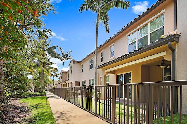4631 Mediterranean Cir, Palm Beach Gardens, FL 33418 - view of property's community