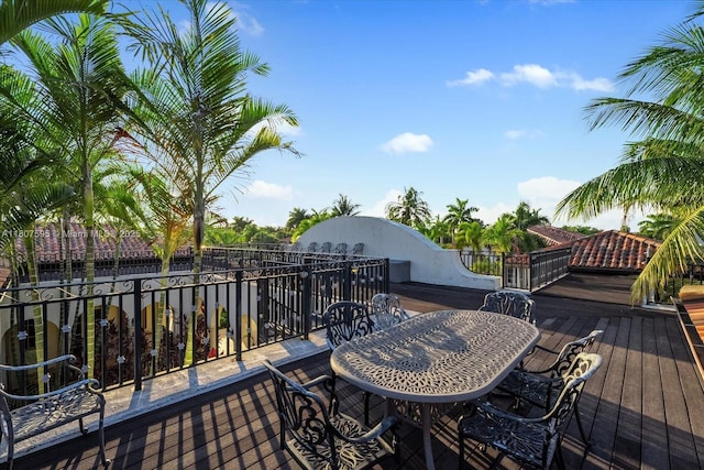 18451 SW 158th St, Miami, FL 33187 - deck with outdoor dining area
