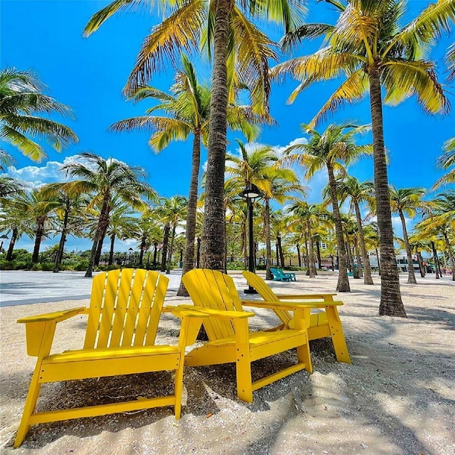 200 S Birch Rd Unit 1206, Fort Lauderdale, FL 33316 - view of property's community