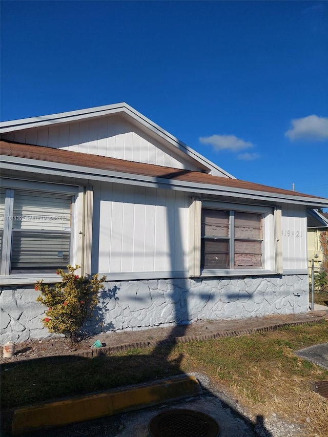 2419-2421 Johnson St, Hollywood, FL 33020 - view of side of home