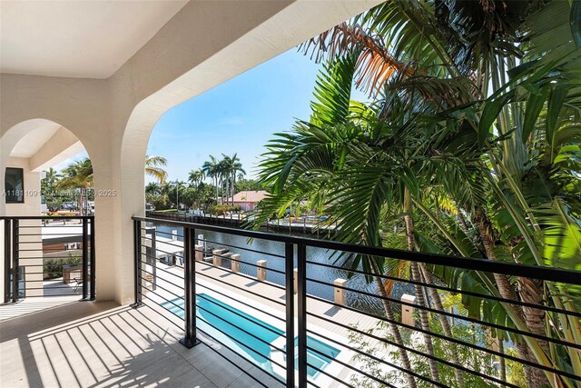 324 Coconut Isle Dr, Fort Lauderdale, FL 33301 - photo 37