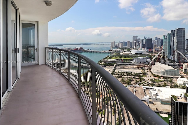1750 N Bayshore Dr Unit 5214, Miami, FL 33132 - balcony featuring a view of skyline and a water view