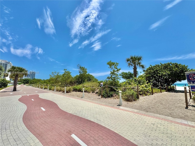 5555 Collins Ave Unit 6E, Miami Beach, FL 33140 - view of home's community