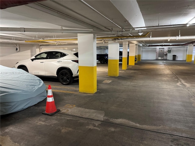 5555 Collins Ave Unit 6E, Miami Beach, FL 33140 - view of parking garage