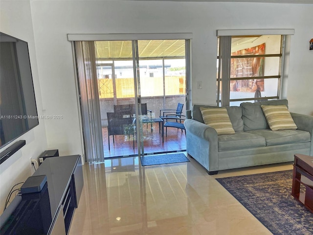 4752 SW 127th Ct, Miami, FL 33175 - view of living room