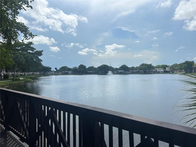 322 Briarwood Cir Unit 1-17, Hollywood, FL 33024 - water view