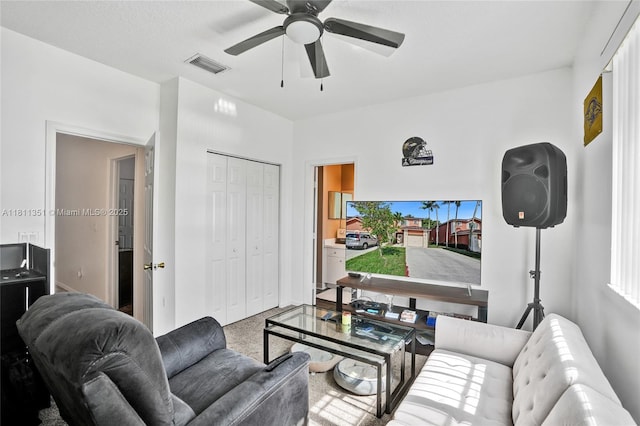 1001 NW 100th Ave, Pembroke Pines, FL 33024 - living area with ceiling fan