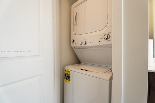 4366 SW 174th Ave, Miramar, FL 33029 - washroom featuring stacked washer / dryer