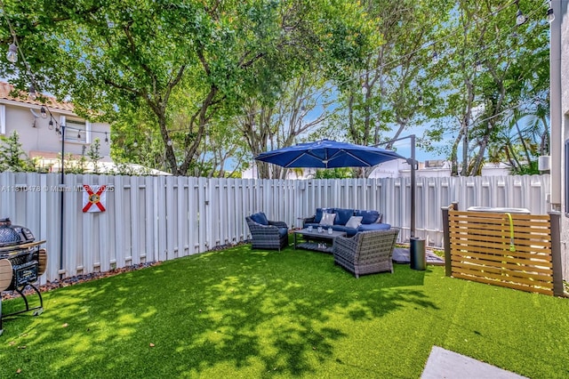 4413 NW 97th Pl, Doral, FL 33178 - view of yard featuring an outdoor hangout area