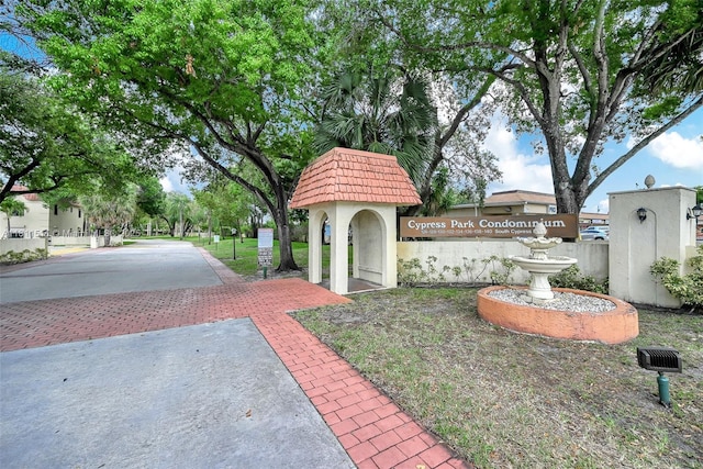 132 S Cypress Rd Unit 518, Pompano Beach, FL 33060 - view of property's community