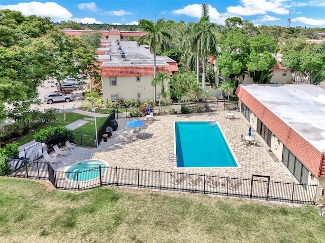 132 S Cypress Rd Unit 518, Pompano Beach, FL 33060 - view of community pool
