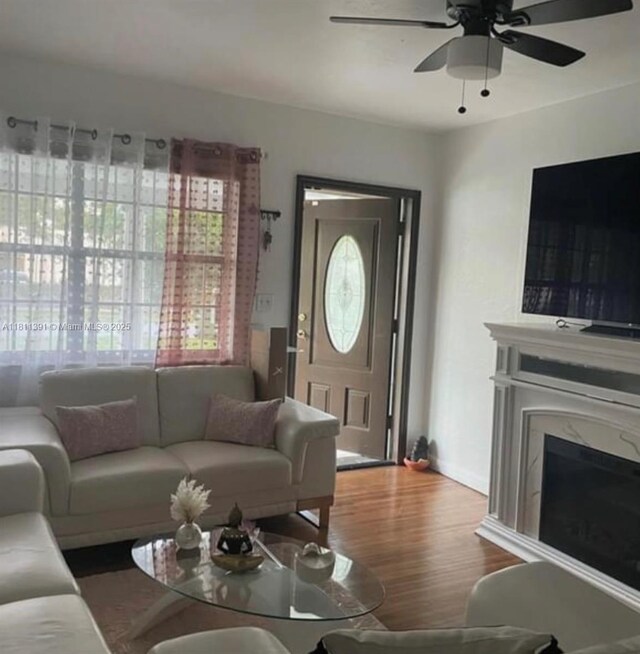 127 NW 14th St, Homestead, FL 33030 - photo 6