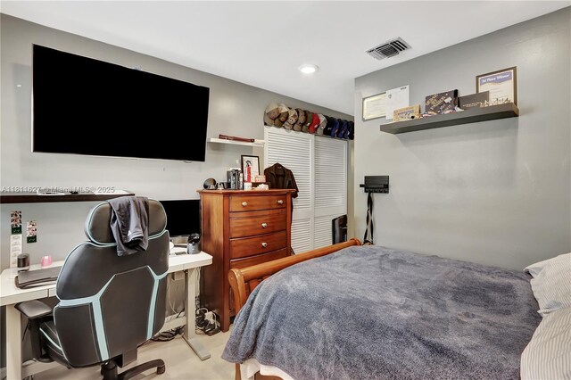 3720 NW 20th St, Coconut Creek, FL 33066 - bedroom with an office area, a closet, and recessed lighting