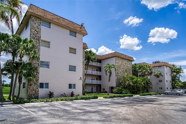 2500 SW 81st Ave Unit 402, Davie, FL 33324 - view of apartment building / complex with uncovered parking