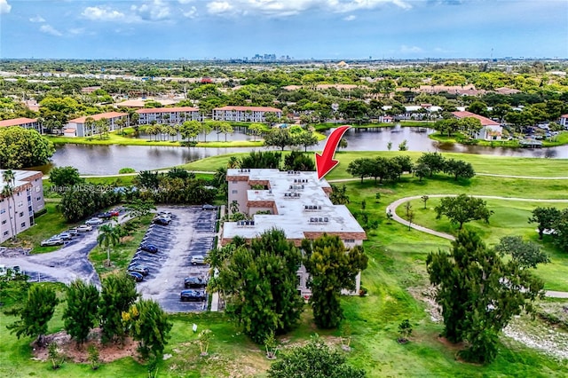 2500 SW 81st Ave Unit 402, Davie, FL 33324 - view of property location featuring a nearby body of water and a golf club