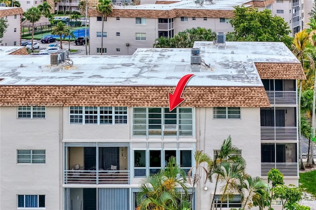 2500 SW 81st Ave Unit 402, Davie, FL 33324 - view of property with cooling unit