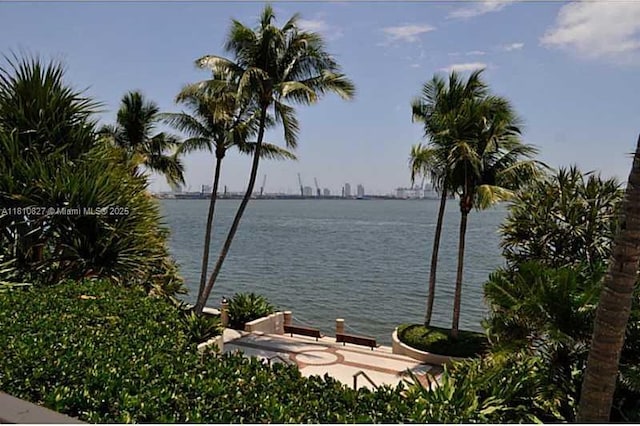 520 Brickell Key Dr Unit A811, Miami, FL 33131 - water view