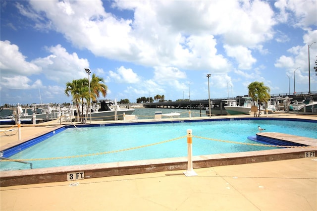 150 SE 25th Rd Unit 10K, Miami, FL 33129 - view of community pool