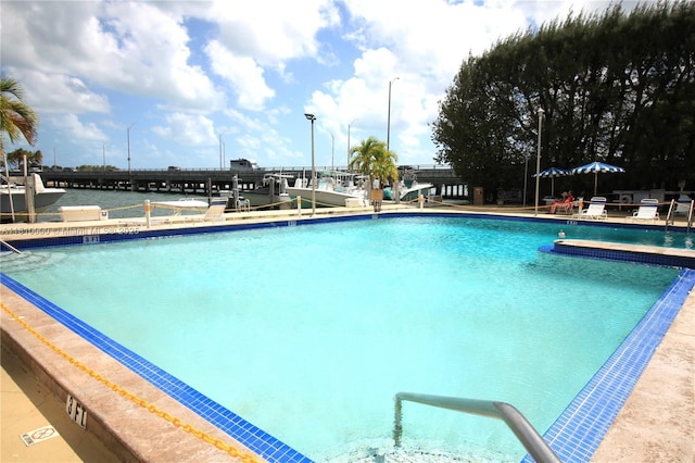 150 SE 25th Rd Unit 10K, Miami, FL 33129 - view of community pool