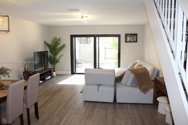 3044 S Oakland Forest Dr Unit 2403, Oakland Park, FL 33309 - photo 5