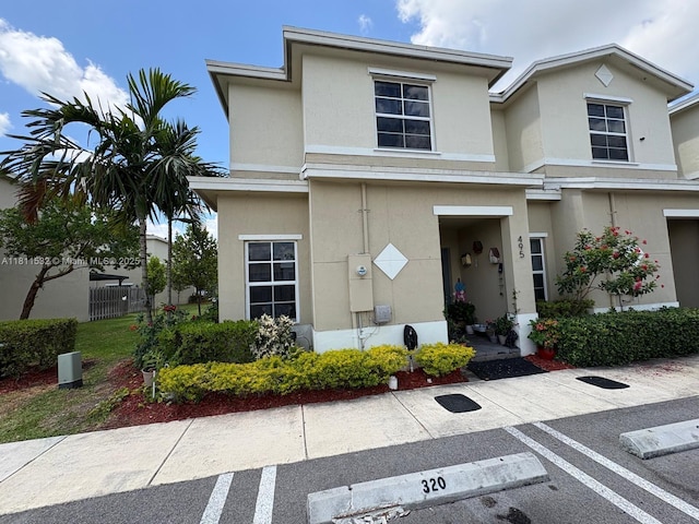 495 NE 5th Way, Florida City, FL 33034 - view of front of property featuring uncovered parking and stucco siding